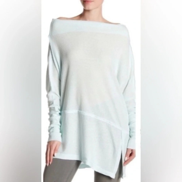 WE‎ THE FREE NWOT Londontown Thermal Top in Seafoam - Picture 2 of 8